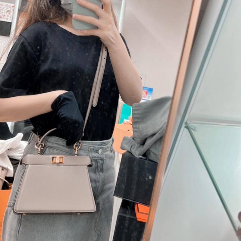 Fendi peekaboo ISeeU petit 大象灰迷你手柄包/斜挎包-15