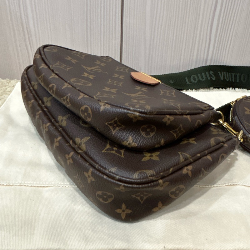 Louis Vuitton lv 深綠色背帶五合一麻將包-11