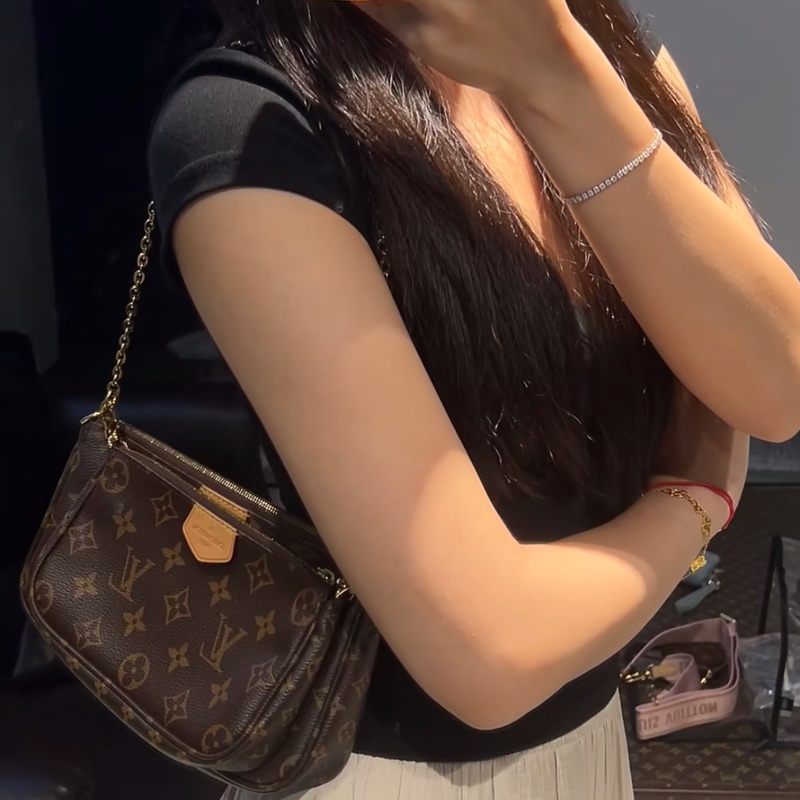 Louis Vuitton lv 深綠色背帶五合一麻將包-16