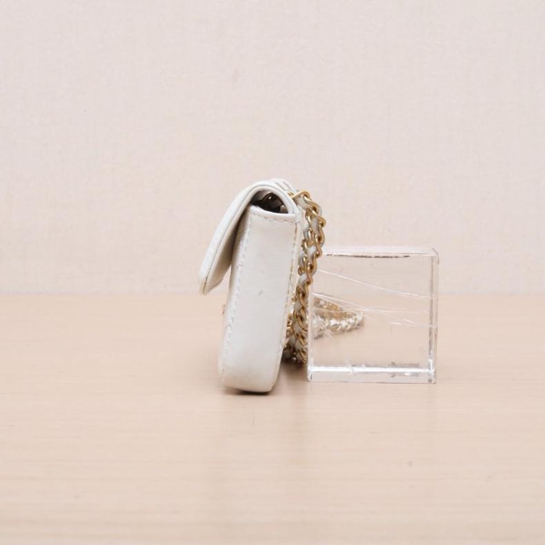 CHANEL(香奈兒) 白色 30開 金扣 超MINI 鏈條包卡片包 10CM-1