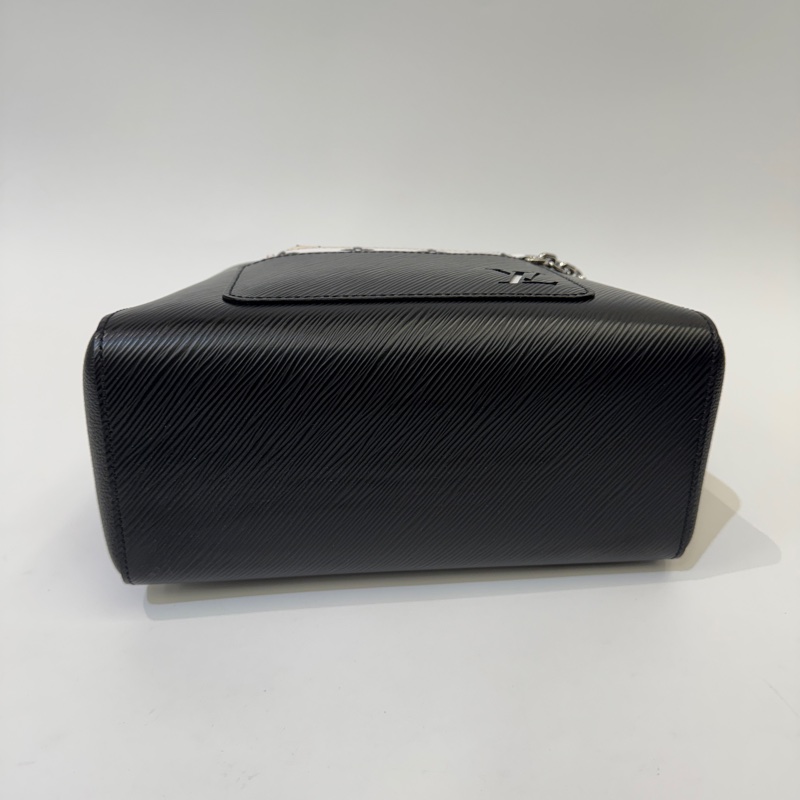 LV Marelle Tote BB 黑EPI銀釦二合一-4