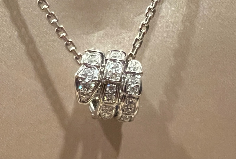 4折寶格麗SERPENTI VIPER 項鏈（白金/鑽石）-3