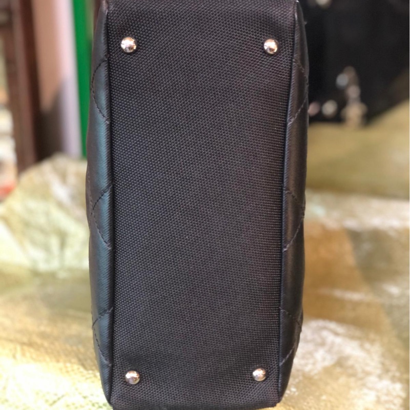 Chanel牛皮Hand Bag银扣-8