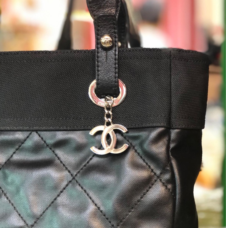 Chanel牛皮Hand Bag银扣-11