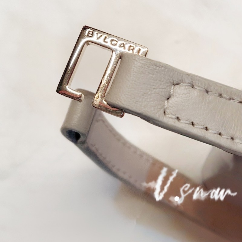 BVLGARI 淡金蛇頭羊皮手環-10