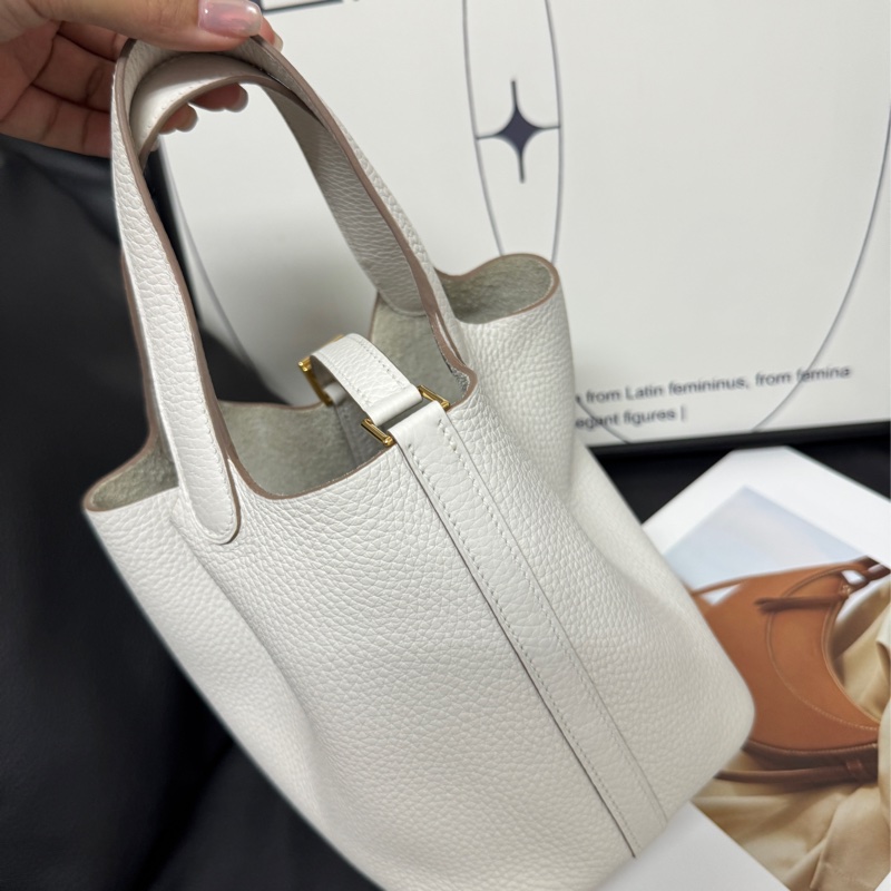 全新✨Hermes picotin 18 灰白色 金扣-4