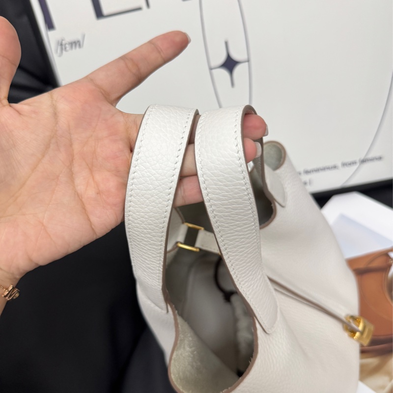 全新✨Hermes picotin 18 灰白色 金扣-7