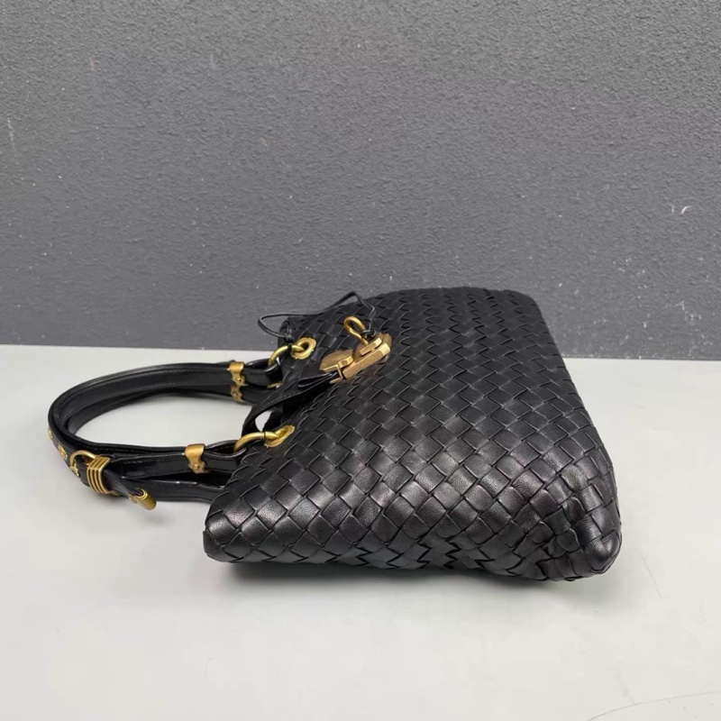 Bottega Veneta • 經典寶緹嘉編織全皮黑金手提包-6