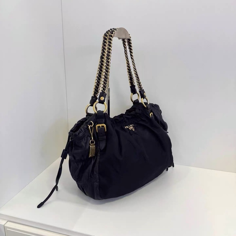 Prada • 經典尼龍拼小羊皮黑金瀑布雙排鏈條托特包-3