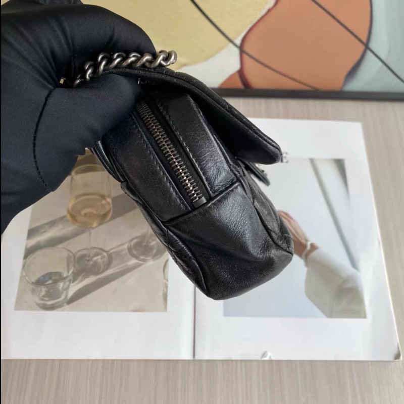 Chanel • 孟買系列 經典Cf 25 黑銀油蠟牛皮鏈條包-7