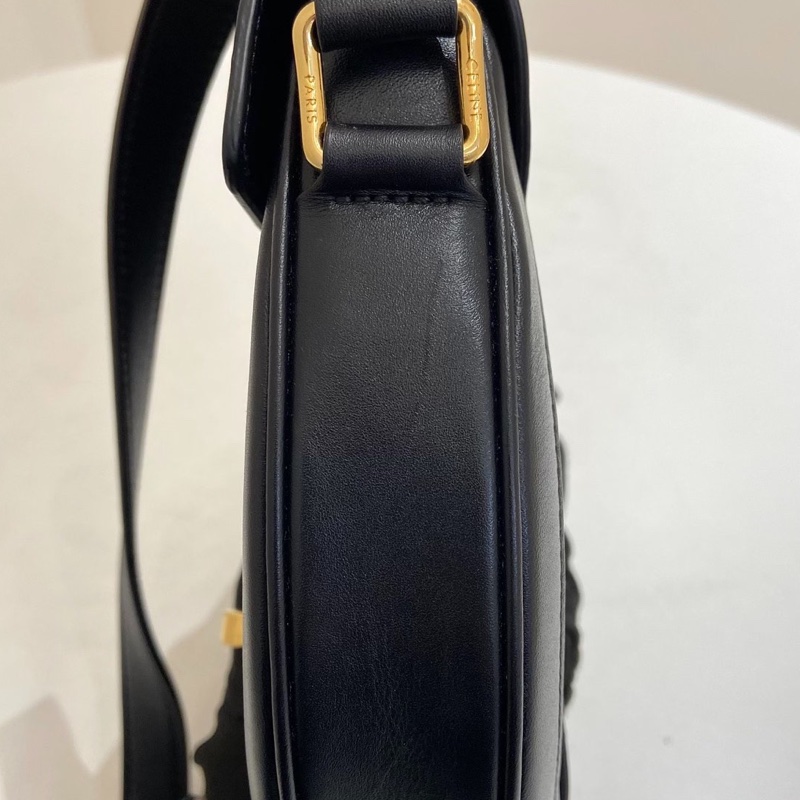 Celine 黑金光面斜挎單肩包 馬鞍包 黑色小號-4
