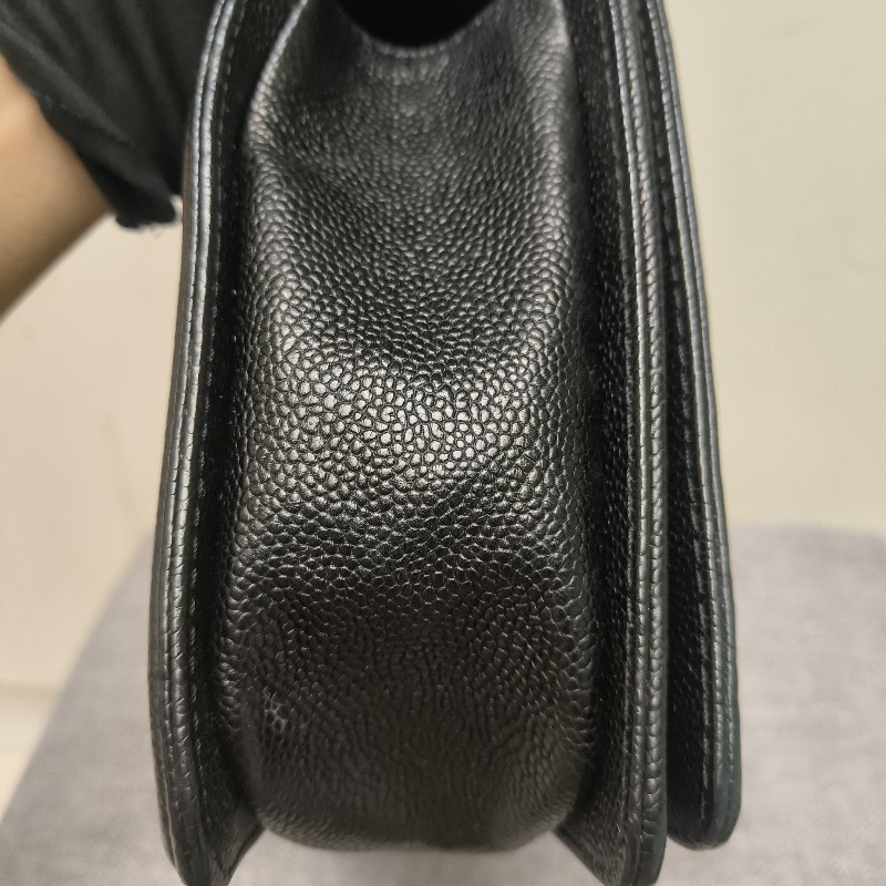 👔爸氣降價‼️限時降價至8/10‼️【8成新】㊣✨Chanel✨（附盒/防塵袋）香奈兒 Le Boy 28 小香 魚子醬 黑色 仿舊銀 菱格紋 掀蓋式 肩背包 雷標 保卡/二手包/二手精品/保證正品🌳二手樹屋🌳-26