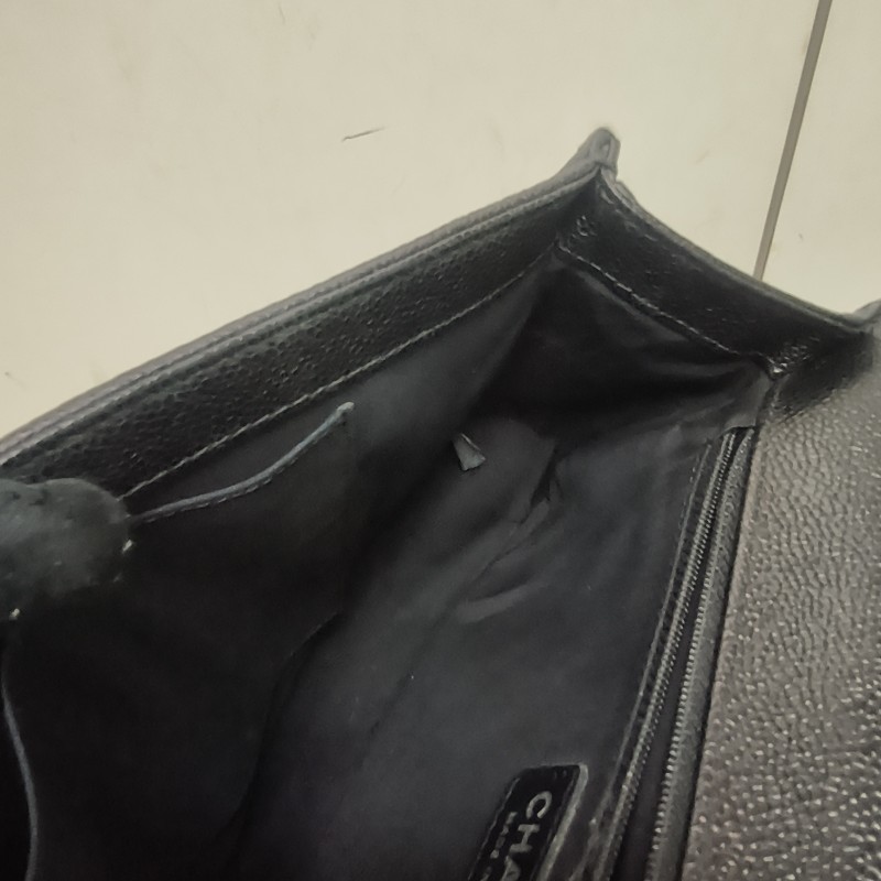 👔爸氣降價‼️限時降價至8/10‼️【8成新】㊣✨Chanel✨（附盒/防塵袋）香奈兒 Le Boy 28 小香 魚子醬 黑色 仿舊銀 菱格紋 掀蓋式 肩背包 雷標 保卡/二手包/二手精品/保證正品🌳二手樹屋🌳-56