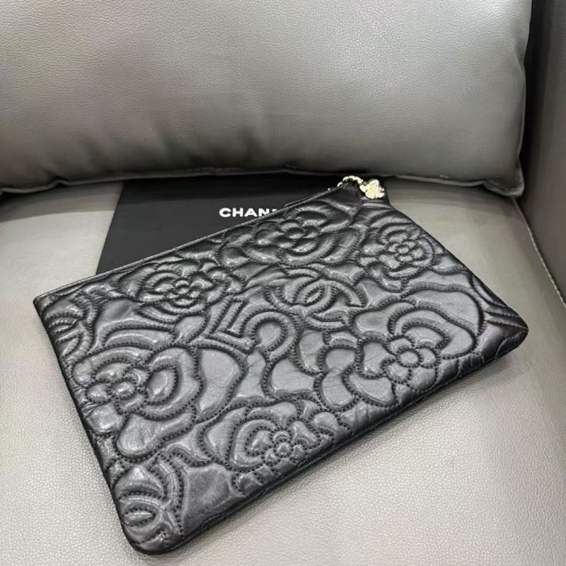 ✨chanel 黑色山茶花手拿包 全新閒置 配件塵袋保卡-2