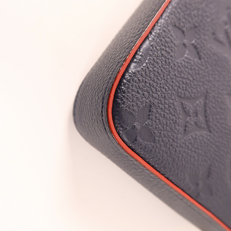 LOUIS VUITTON Monogram Empreinte Pochette Felicie金扣肩背袋-16