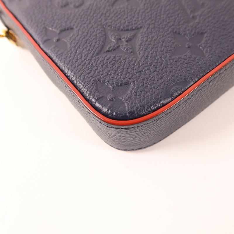 LOUIS VUITTON Monogram Empreinte Pochette Felicie金扣肩背袋-17