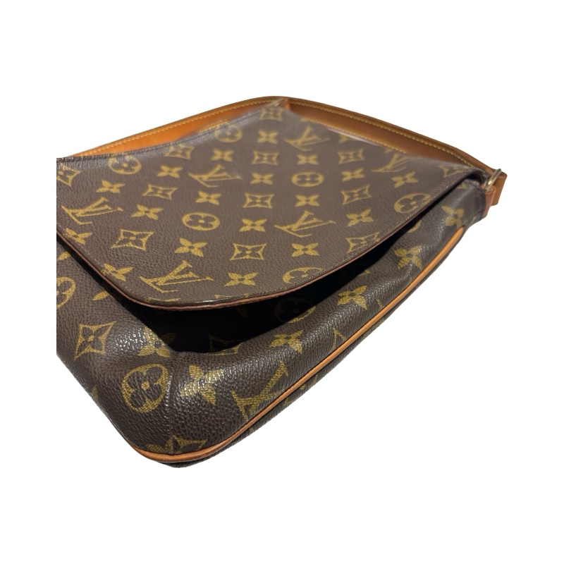 LOUIS VUITTON MUSETTE Monogram Canvas Shoulder bag-4