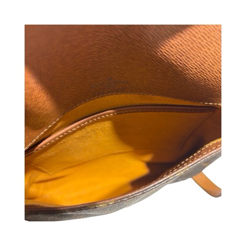 LOUIS VUITTON MUSETTE Monogram Canvas Shoulder bag-8