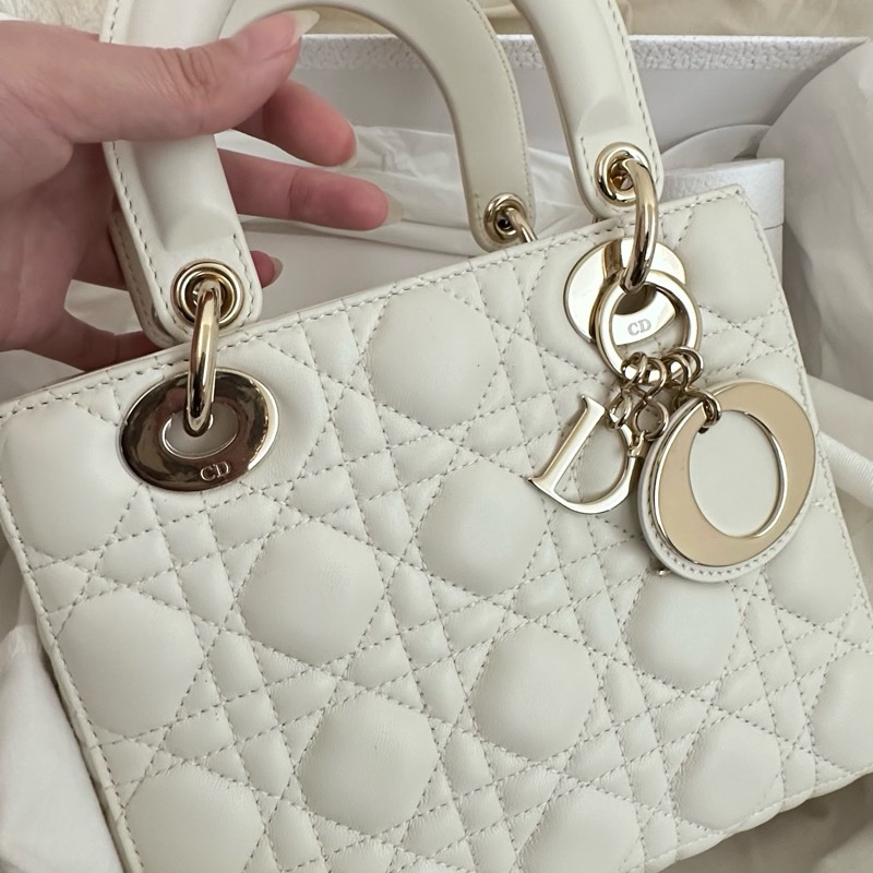 Dior 白色小型黛妃包(香檳金)-1
