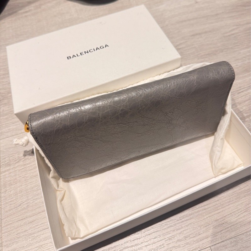 🎉降價🎉BALENCIAGA 巴黎世家 Giant 金釦羊皮拉鍊長夾(灰色)-13