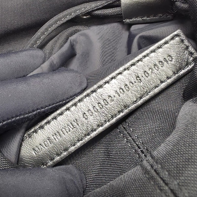 Balenciaga - Drawstring Buckst Logo Bag(黑色)-16