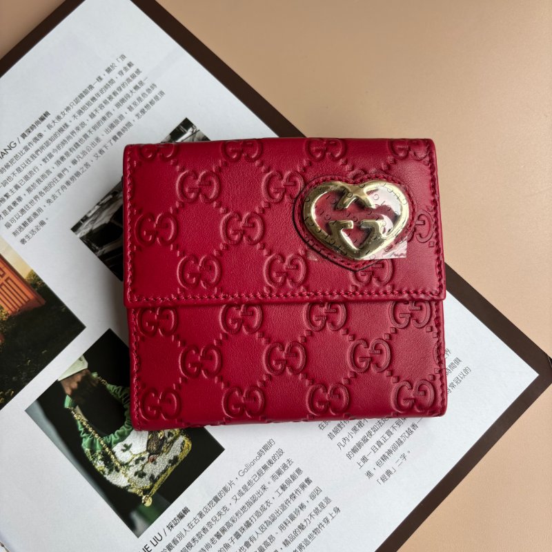 ::GUCCI:: 245727 紅色金愛心雙G壓紋 雙面釦式短夾-0