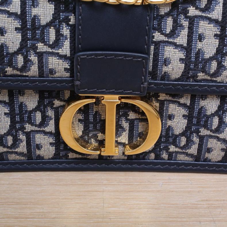 DIOR(迪奧) 30Montaigne 蒙田 EAST-WEST 鏈條包 老花 帆布 金扣 2023-5