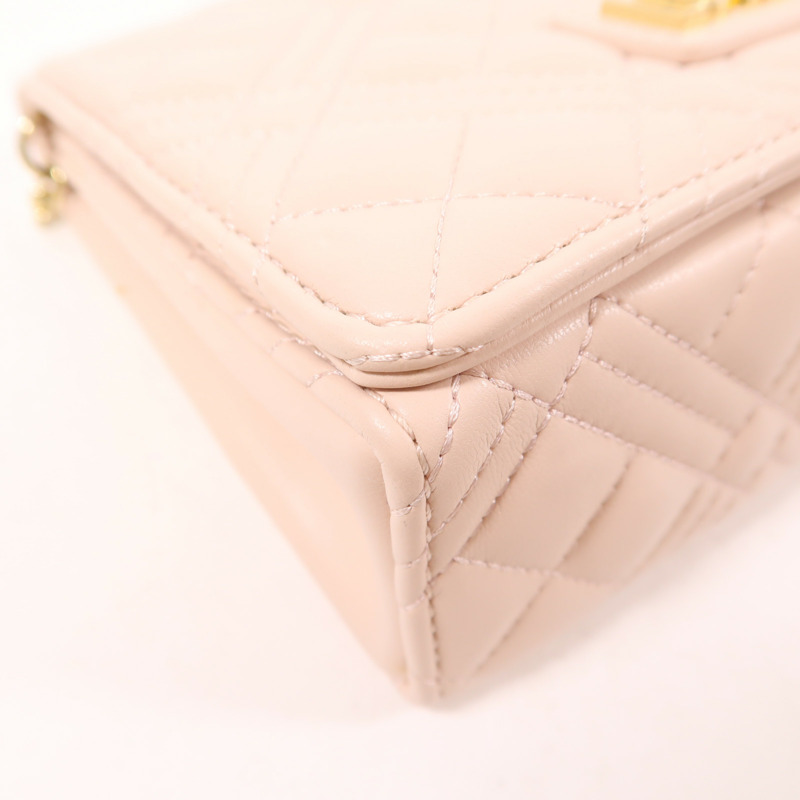 MOSCHINO 羊皮皮革Chain Shoulder金扣鏈帶肩背袋-9