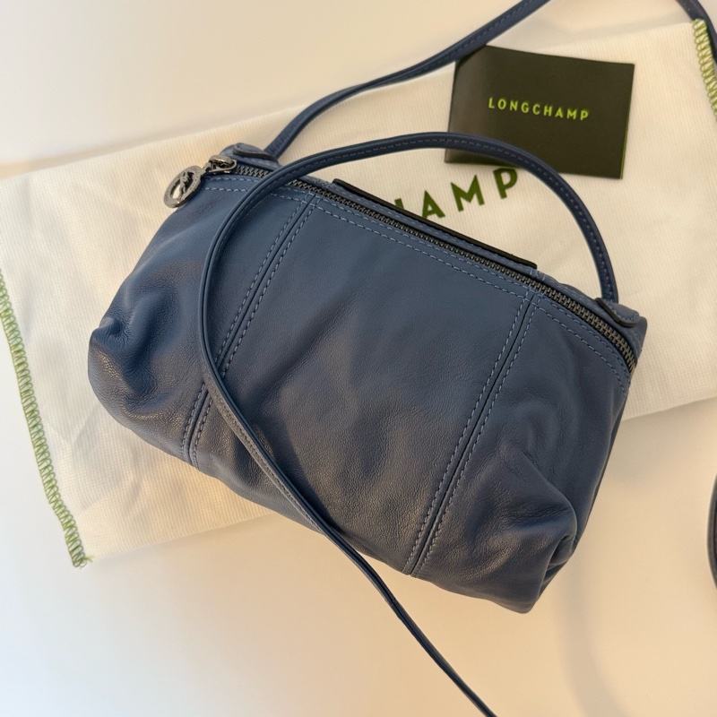 ✔️LONGCHAMP Le Pliage  小羊皮斜背包 / 側背包 / 肩背包-2