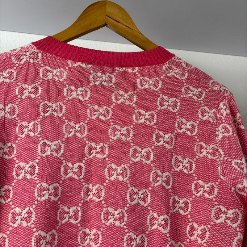 ::GUCCI:: 桃紅色 滿版雙G字母鉤花毛衣開衫經典Logo-23