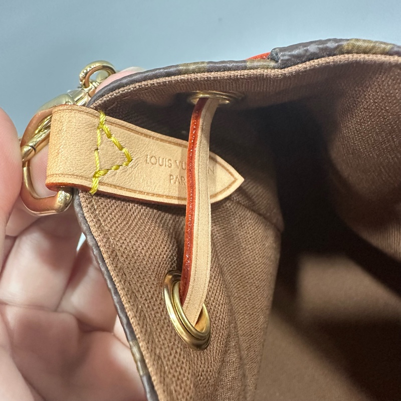 LV M25085 老花金鏈Odyssee 斜背包-32