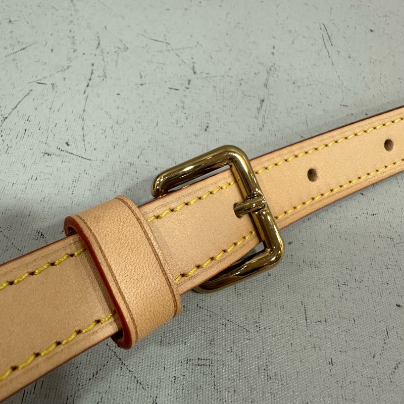 LV M25085 老花金鏈Odyssee 斜背包-39