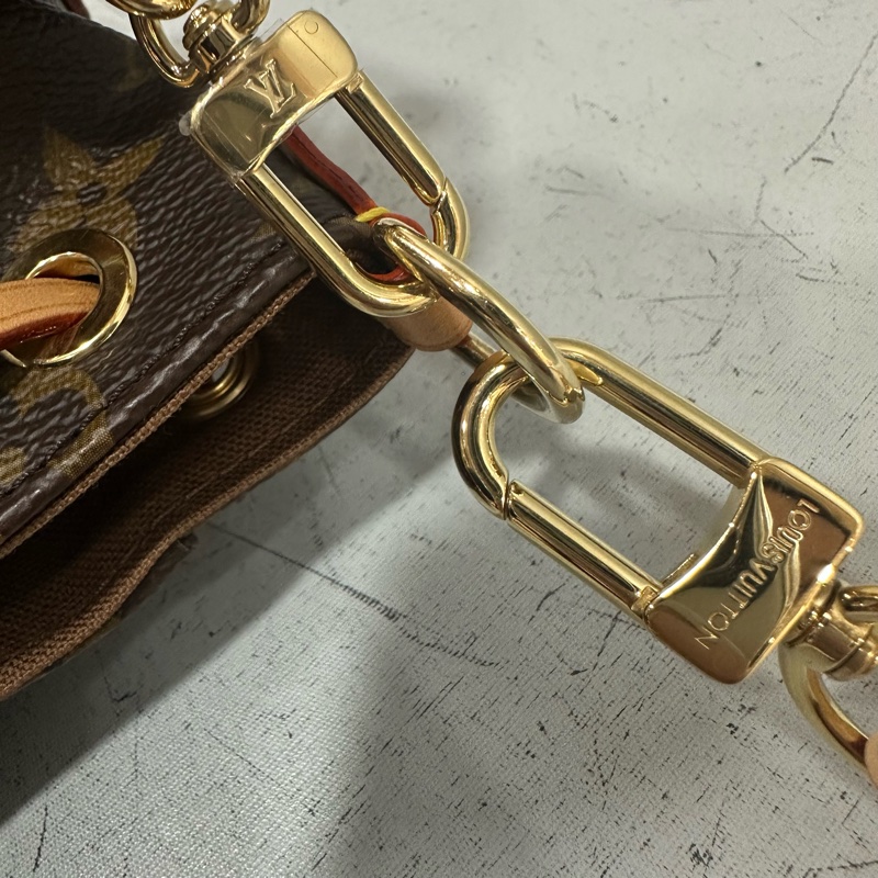 LV M25085 老花金鏈Odyssee 斜背包-41