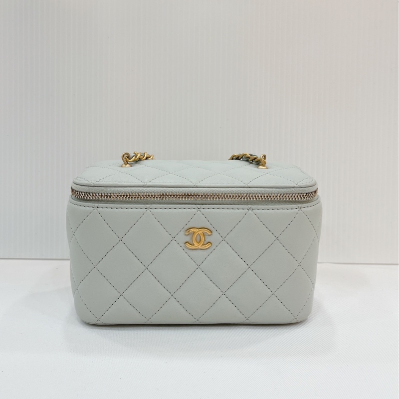 莉亞精品♡Chanel AP2303 金球長盒子 灰藍色 近新閒置品-2