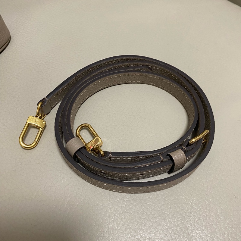 LV nano noe 大象灰小水桶-23