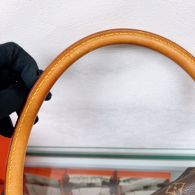 Lv looping 啡色老花腋下包/肩背包-3