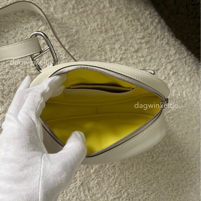 Hermès 愛馬仕豬鼻腰包-1