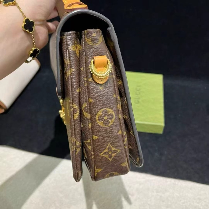 LV Pochette Metis 老花郵差包25*19*7 98新 配件塵袋-1