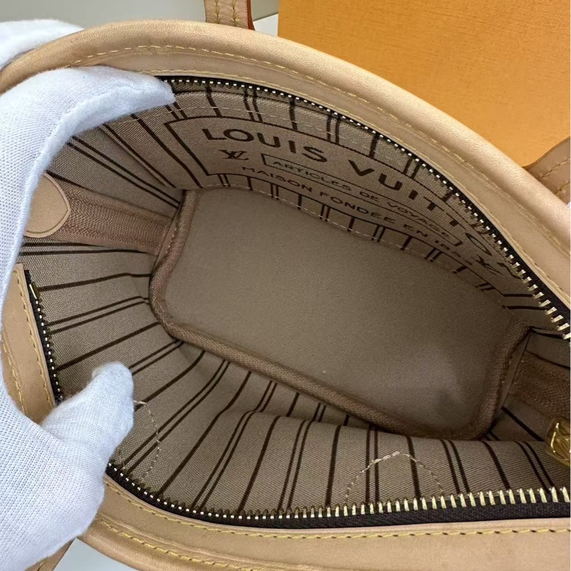 LV新款neverfull mini 老花托特包-6