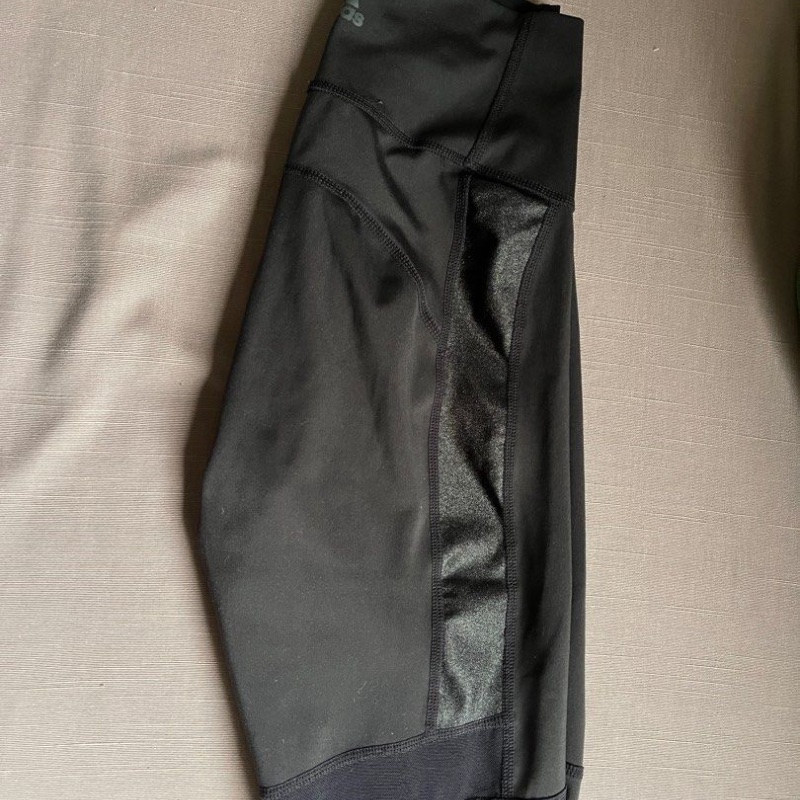 🖤 Adidas 黑色 satin 機能套裝(緊身褲+上衣)經典百搭|運動 x 時尚|含機能設計細節-12