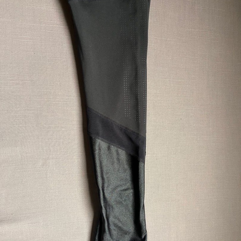 🖤 Adidas 黑色 satin 機能套裝(緊身褲+上衣)經典百搭|運動 x 時尚|含機能設計細節-17
