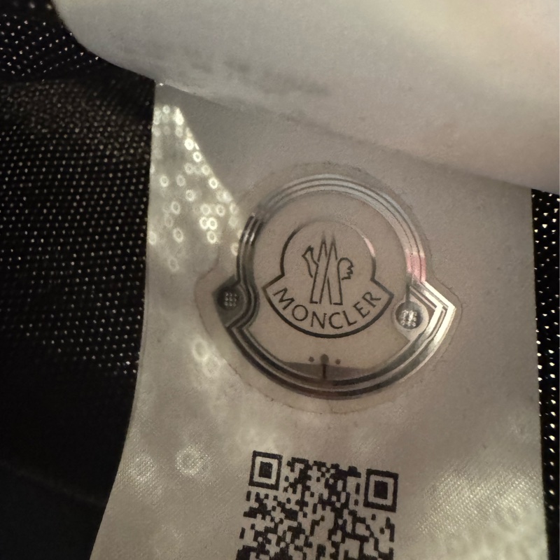 Moncler [全新］-6