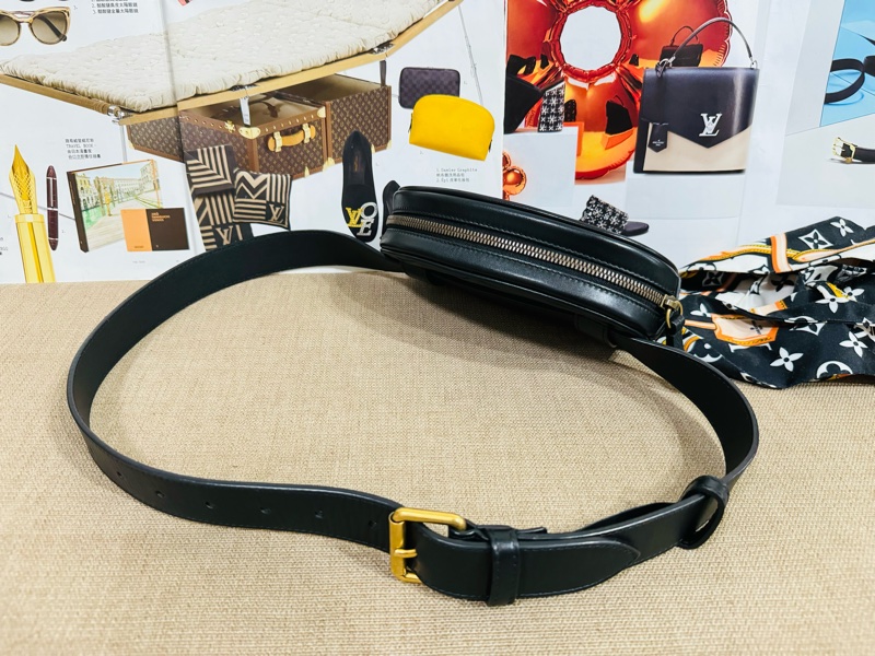 售二手 真品  【GUCCI 古馳】馬夢 476434 黑色雙 G LOGO 腰包/胸背包/手拿包/皮帶-19