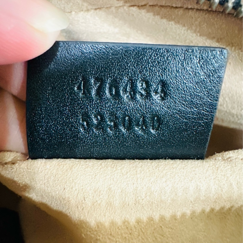 售二手 真品  【GUCCI 古馳】馬夢 476434 黑色雙 G LOGO 腰包/胸背包/手拿包/皮帶-25