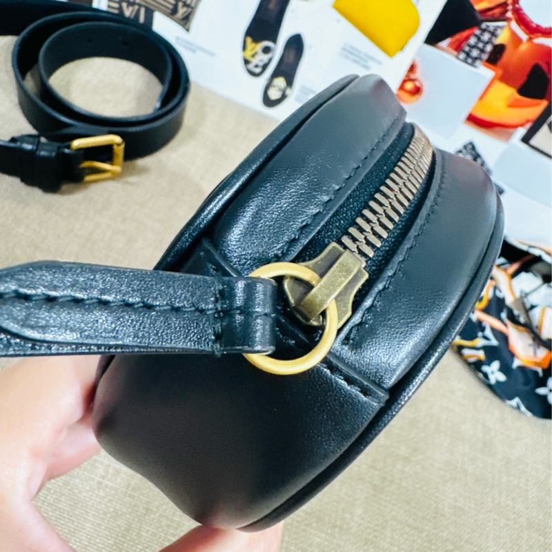 售二手 真品  【GUCCI 古馳】馬夢 476434 黑色雙 G LOGO 腰包/胸背包/手拿包/皮帶-30