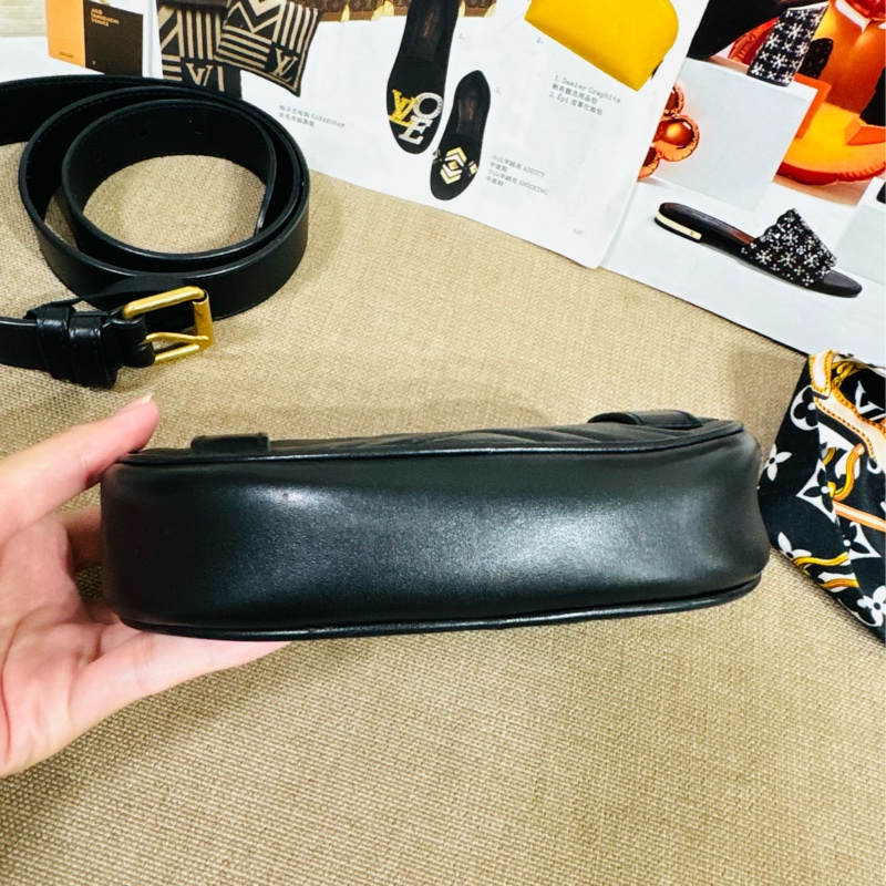 售二手 真品  【GUCCI 古馳】馬夢 476434 黑色雙 G LOGO 腰包/胸背包/手拿包/皮帶-34