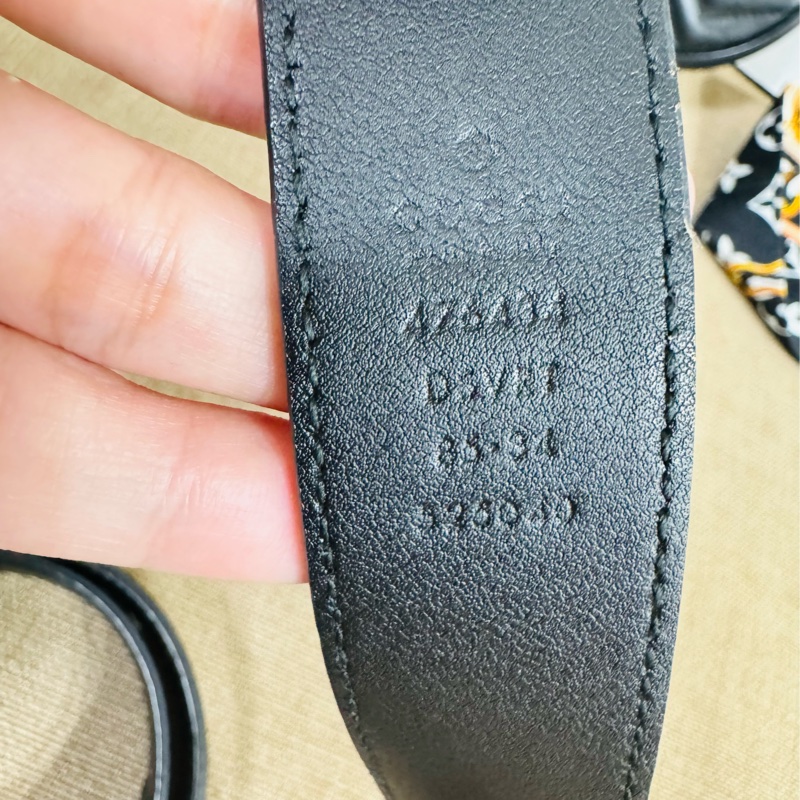 售二手 真品  【GUCCI 古馳】馬夢 476434 黑色雙 G LOGO 腰包/胸背包/手拿包/皮帶-38