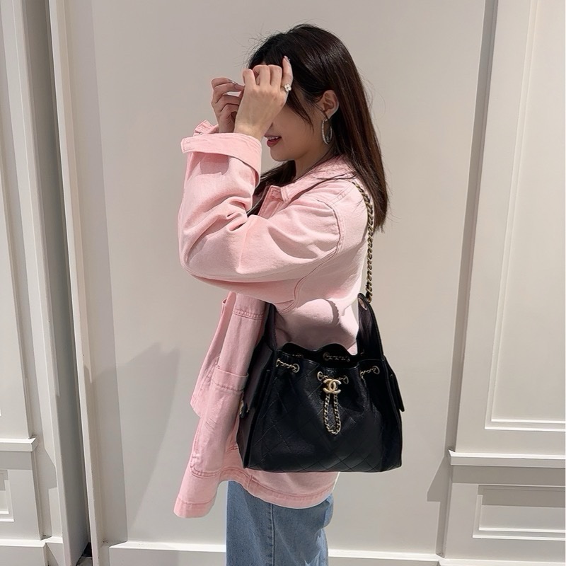 全新全配🩷Jennie同款 Chanel 25 bag 小號 黑金荔枝牛皮💛💛-0