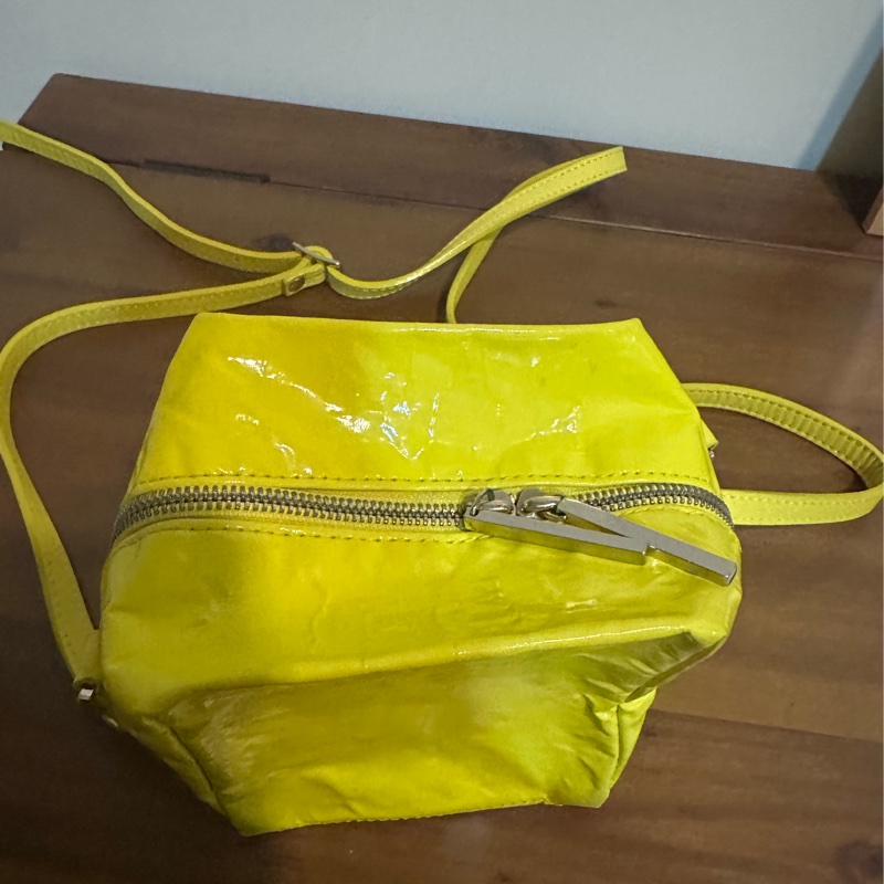 三宅一生 黃色小方包-3