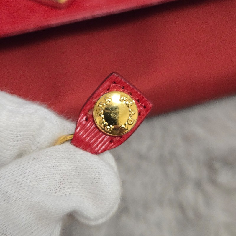 PRADA 釦式掀蓋長夾 發財長夾 紅色 附可拆卸的證件/照片夾-24